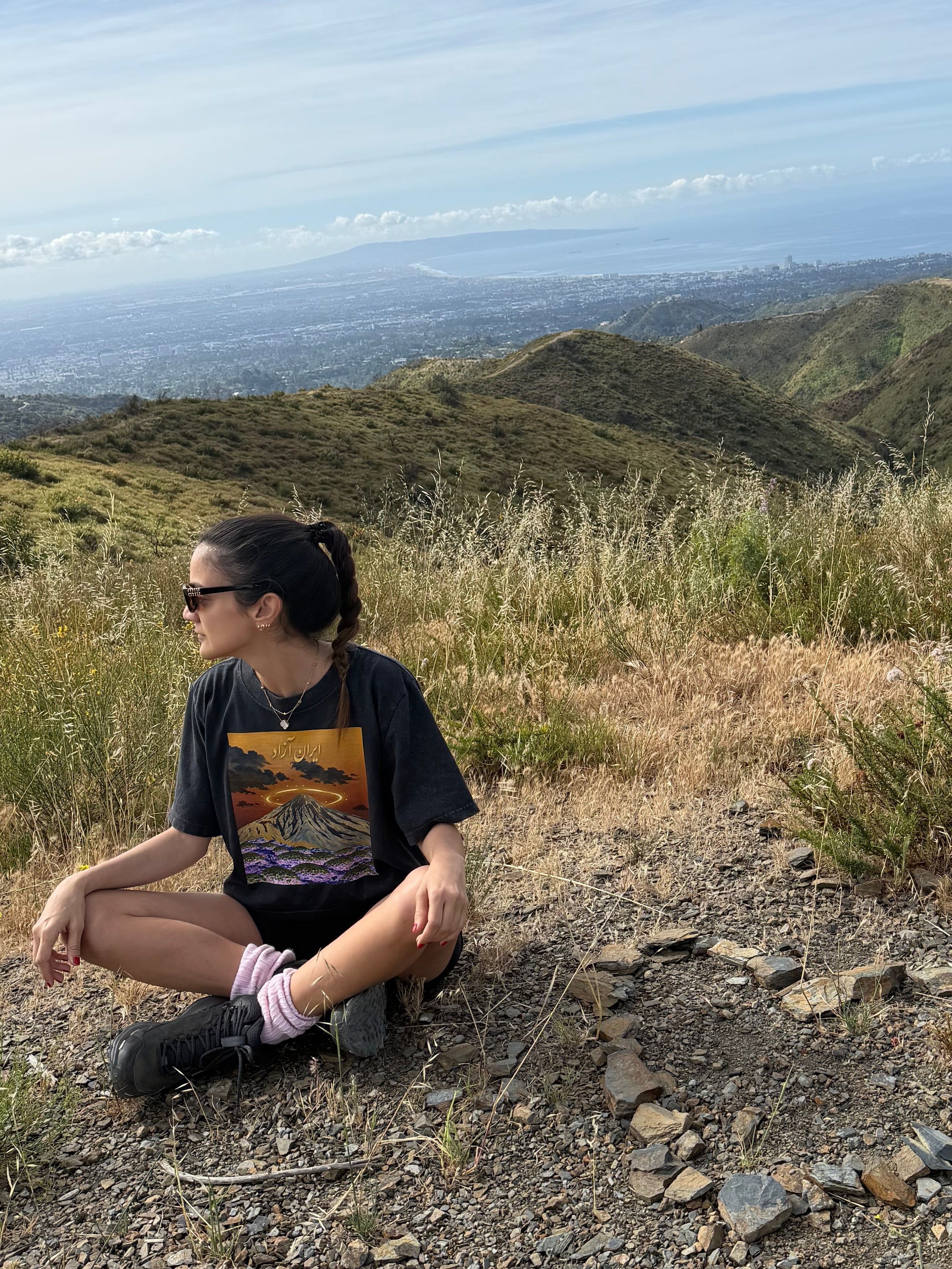 The Damavand Tee